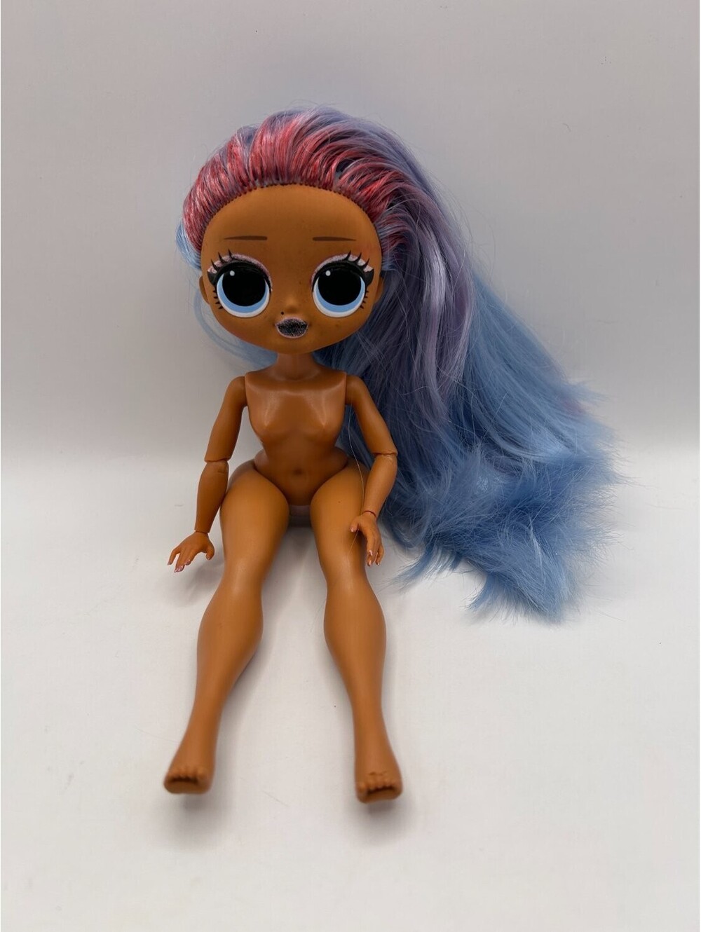 MGA LOL Surprise OMG Cosmic Nova Nude Doll Blue Lavender Hair Pink Streaks 25 cm